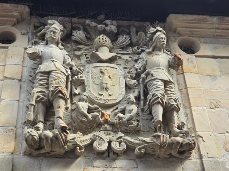 Santillana del Mar: exclusive private tour with Collegiate Church of Santa Juliana - A Deep Dive into the Experience