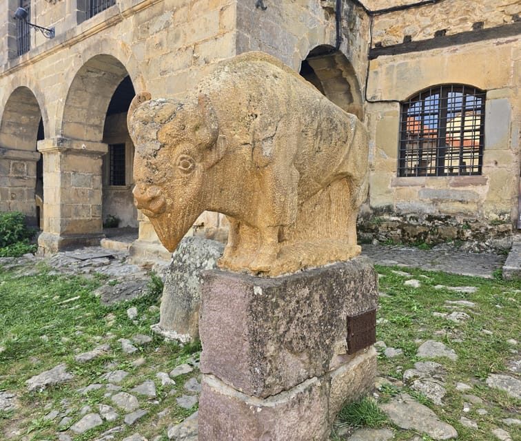 Santillana del Mar: exclusive private tour with Collegiate Church of Santa Juliana - The Sum Up