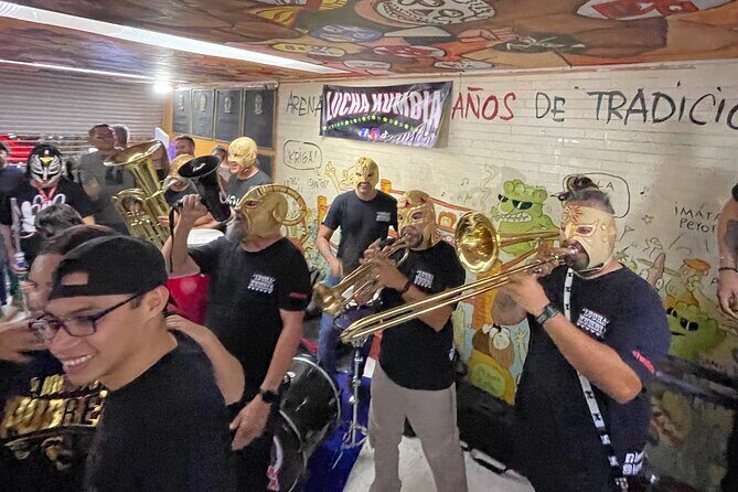 Santo Ring Guadalajara Lucha Libre Experience - Key Points