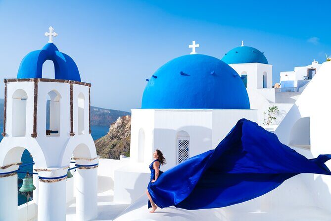 Santorini 2h Private Flying Dress Photoshoot with Transportation - The Experience: What to Expect on Your Photoshoot Day