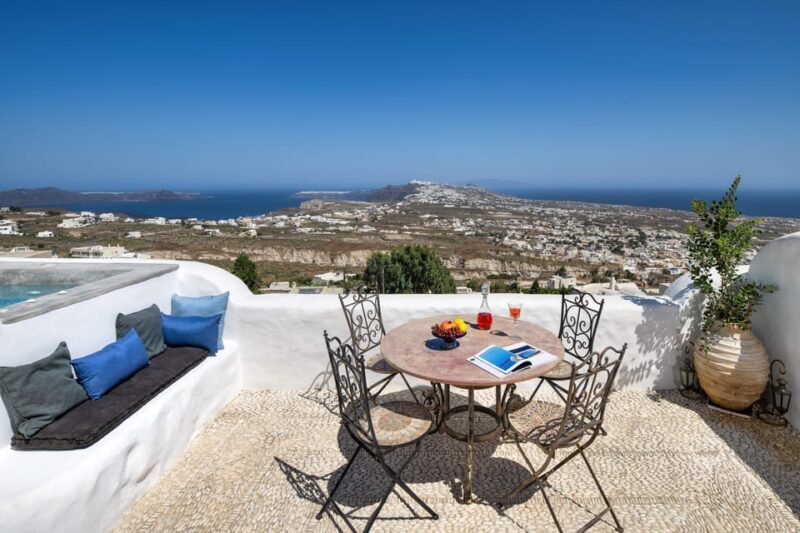 Santorini: 4-Day/3 nights Alternative historical experience - Practical Aspects & Tips