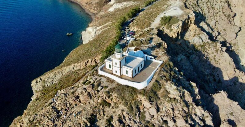 Santorini: Akrotiri Excavation, Megalochori, & Beaches Tour - Key Points