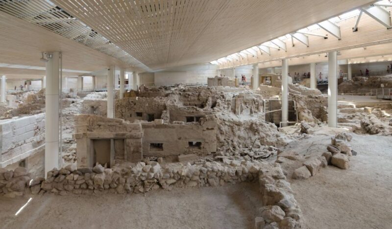 Santorini: Akrotiri Prehistoric City Guided Walking Tour - The Experience Provider: What to Expect