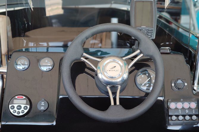 Santorini Boat Rental: License Free and Full or Half Day Options - What to Expect: An In-Depth Look at the Itinerary