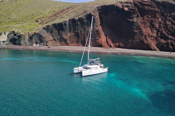Santorini: Caldera Luxury Catamaran Cruise with Meal & Drinks - The Volcano and Sulfur Springs