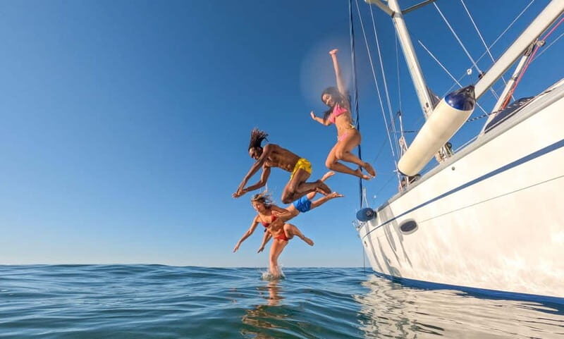 Santorini: Caldera Sail & Swim Tour for Cruise Travelers - The Experience in Detail