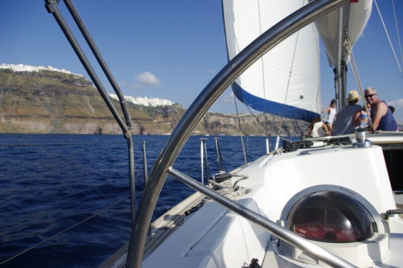 Santorini Caldera: Sunset Sailing Cruise with Meal - Key Points