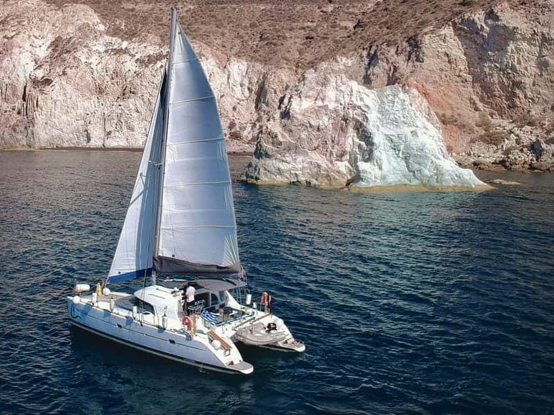 Santorini: Catamaran Cruise with Food and Drinks - A Detailed Look at the Santorini Catamaran Experience