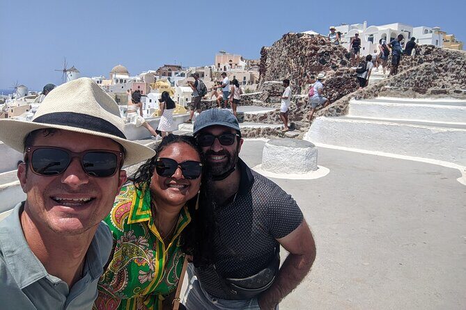 Santorini Classic Highlights and Sightseeing Private Tour - Frequently Asked Questions