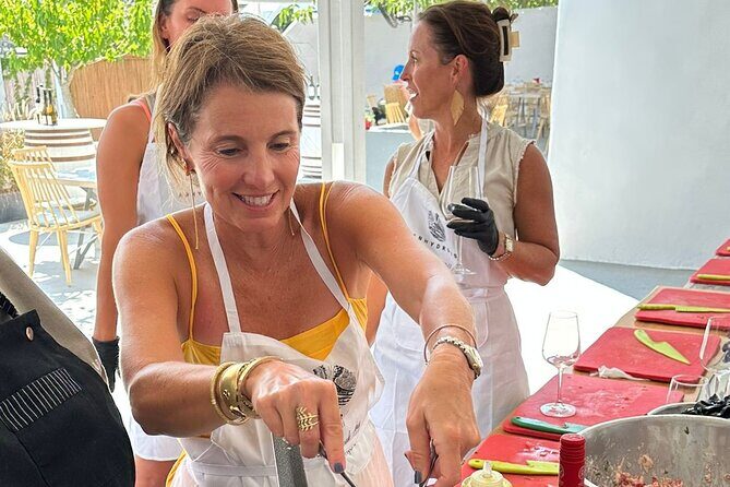 Santorini Cooking Class-2 Wineries: Special Honey Moon Experience - The Itinerary: A Deep Dive