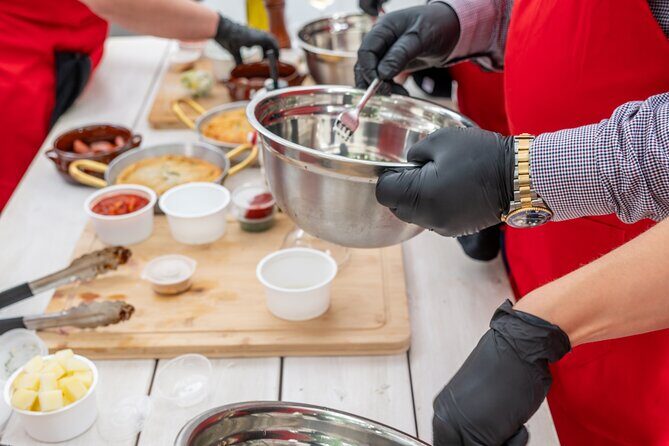 Santorini Cooking Class with Wine Tasting - Who Should Book This Tour?