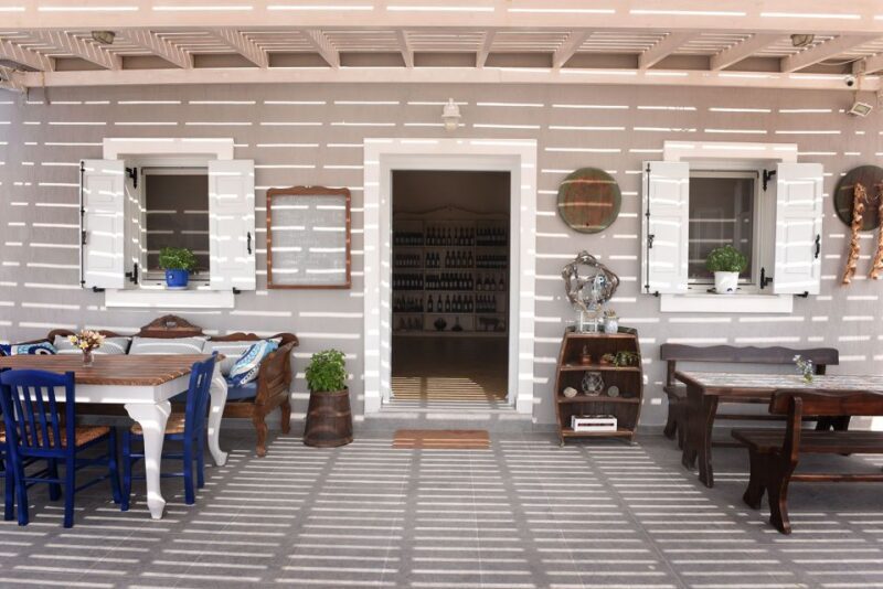 Santorini: Cork & Fork - Who Would Love This Tour?