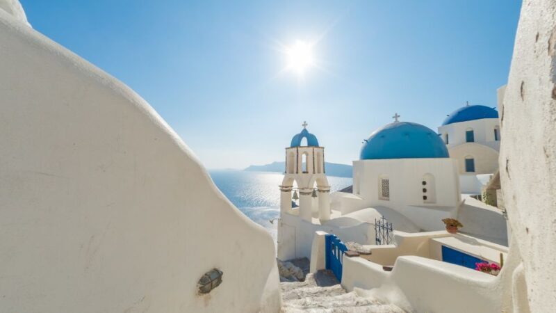 Santorini : Discover with Locals - Private Shore Excursion - Key Points