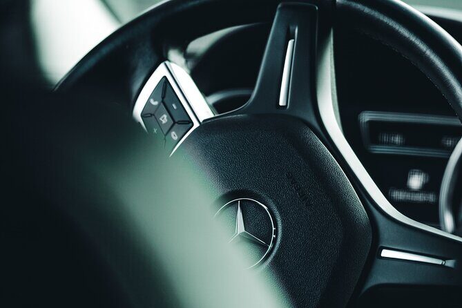 Santorini Exclusive Transfer - Key Points