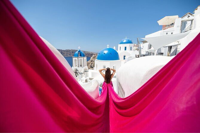 Santorini: Flying Dress Professional Photography *Dress Included* - Authentic Insights from Reviews