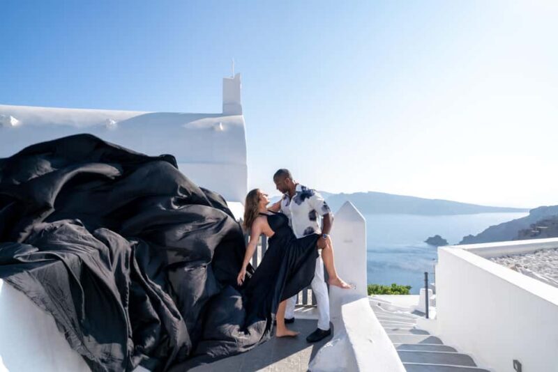 Santorini: Flying Dress Rental - Key Points