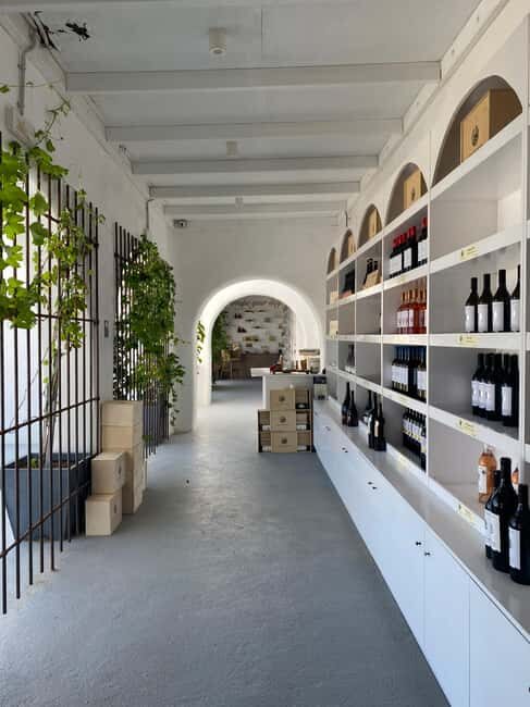 Santorini Fun Wine tour-Visit 2 Wineries & brewery - FAQ