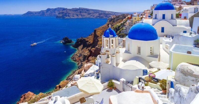 Santorini: Highlights prive tour & wine tasting-local guide - Discover the Authentic Charm of Santorini: A Detailed Tour Review