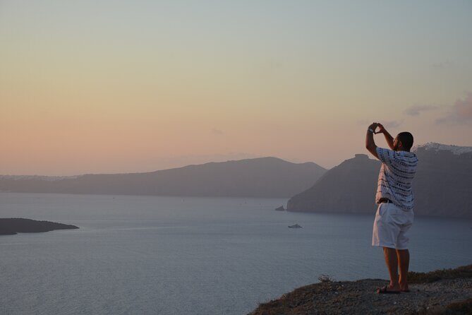 Santorini Highlights Small-Group Tour with Wine Tasting option - Who Should Consider This Tour?