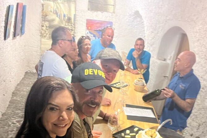 Santorini in a Day: Essential Highlights Tour - What Makes This Tour Stand Out