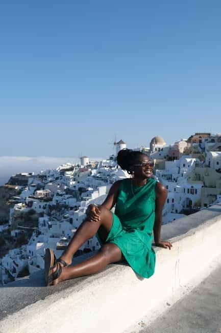 Santorini: InstaPhotoshoot and Culture Walk in Oia - Key Points