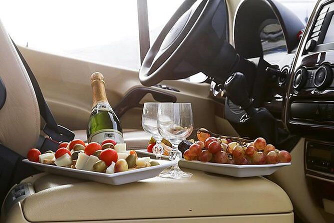 Santorini Luxury private tour for small groups - Key Points