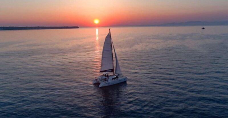 Santorini: Luxury Sunset Cruise with Dinner & Open Bar - FAQ