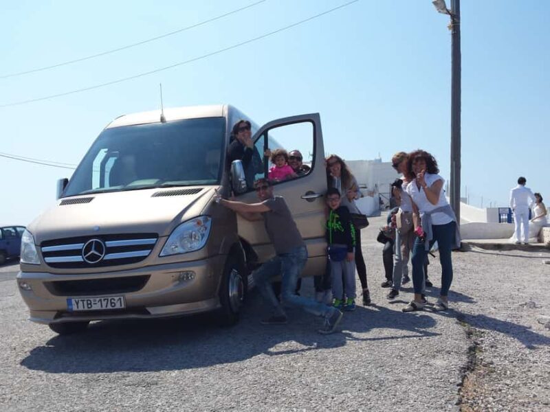 Santorini: Oia, Firsotefani, Megalochori, & Perivolos Tour - An In-Depth Look at the Santorini Villages and Beaches