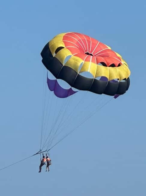 Santorini: Parasailing ExperiencePerissa,Perivolos,St.George - What’s Included and What to Consider