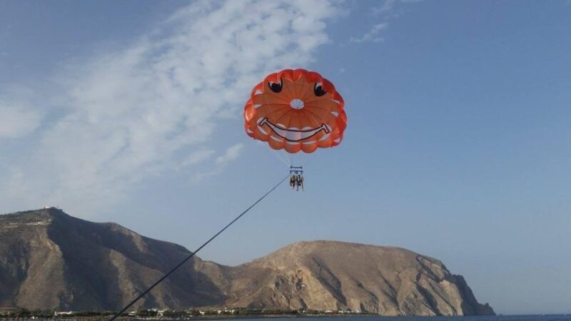 Santorini: Parasailing Flight Experience at Black Beach - What to Expect During Your Parasailing Flight