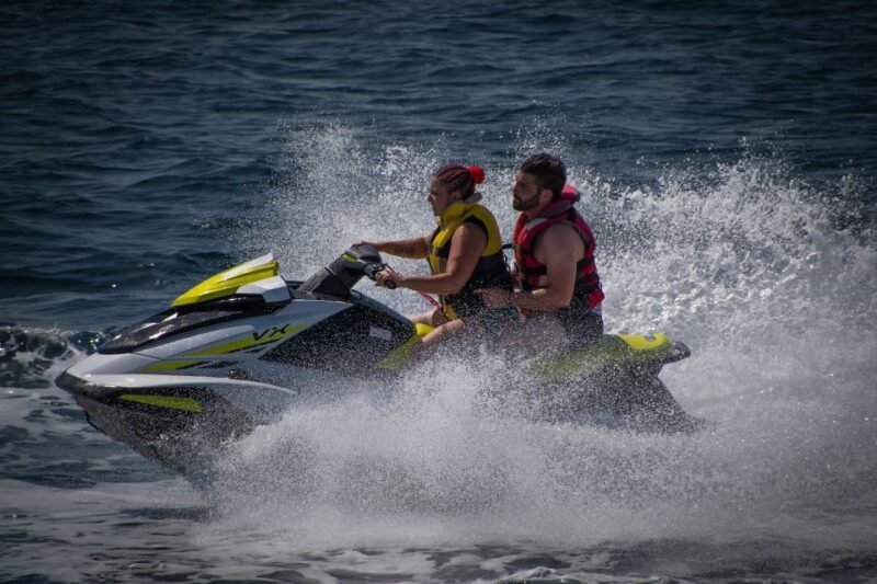 Santorini: Perivolos Beach Jet Ski Rental - Key Points
