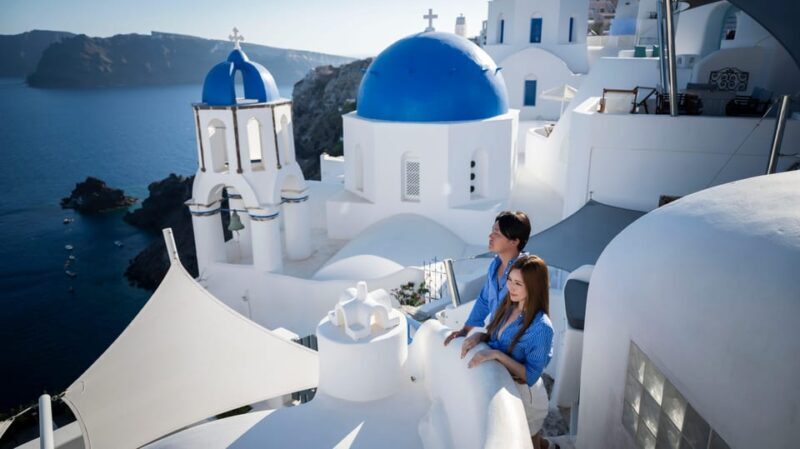 Santorini Photographer SPECIAL SUMMER OFFER (skip the line) - Key Points