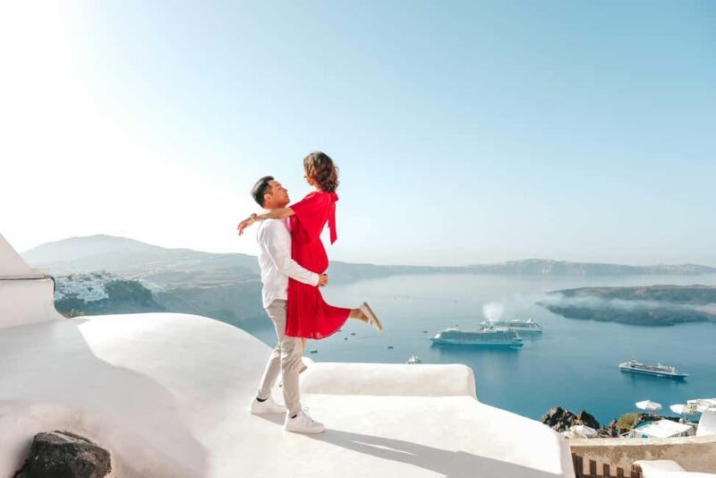 Santorini Photoshoot: Imerovigli or Fira - Key Points