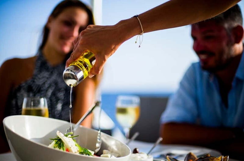 Santorini: Private Catamaran Cruise with BBQ Meal and Drinks - Exploring Santorini by Catamaran: A Deep Dive