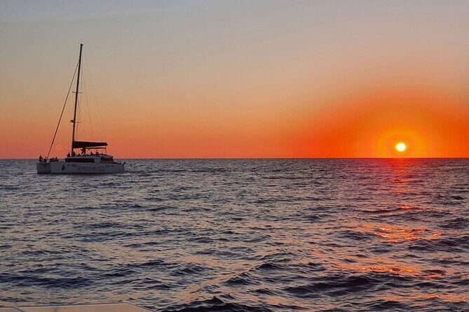 Santorini Private Catamaran Cruise with BBQ, Open Bar & Transfers - Authentic Experiences from Reviewers