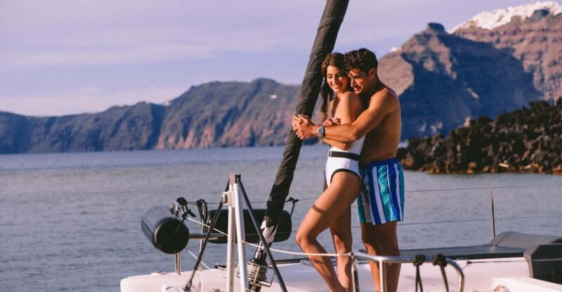 Santorini: Private Catamaran Tour with BBQ Meal and Drinks - Key Points