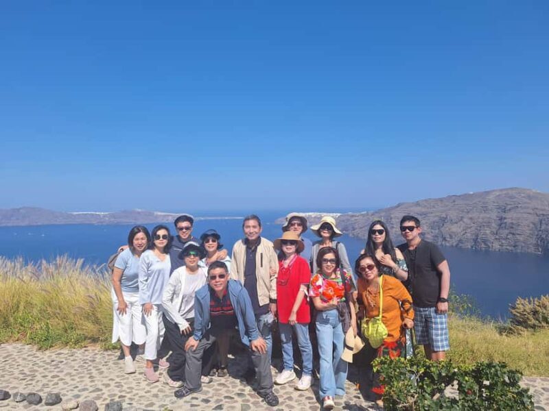 Santorini: Private Family Tour with Bilingual/Spanish Guide - FAQ