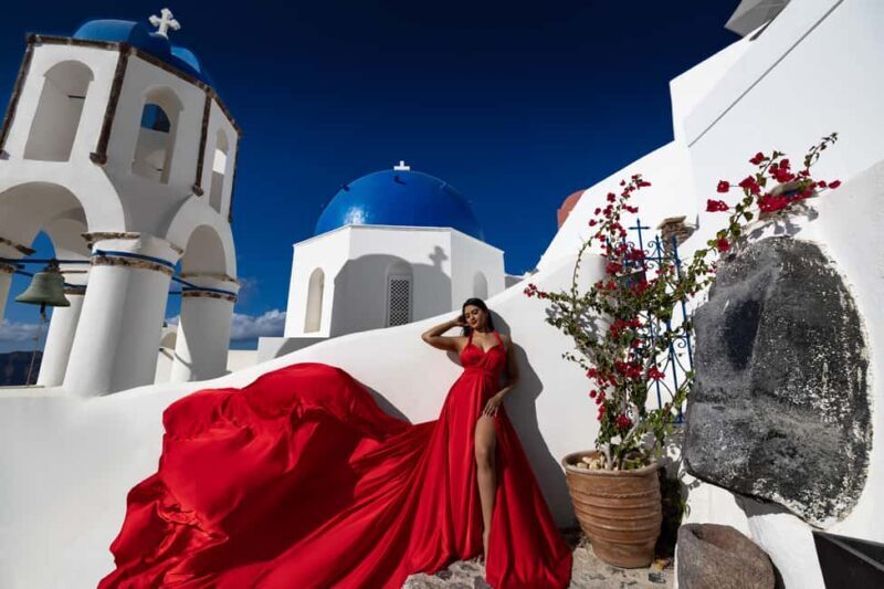 Santorini: Private Flying Dress Photoshoot Iconic Locations - The Sum Up: Who Is This Photoshoot Best For?