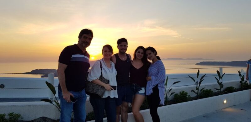 Santorini: Private Group Sightseeing Tour - End of the Day: Return to Your Hotel