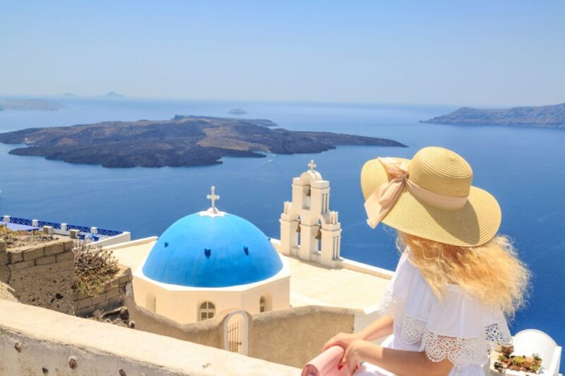 Santorini: Private Photo Shoot in Fira or Imerovigli - Key Points
