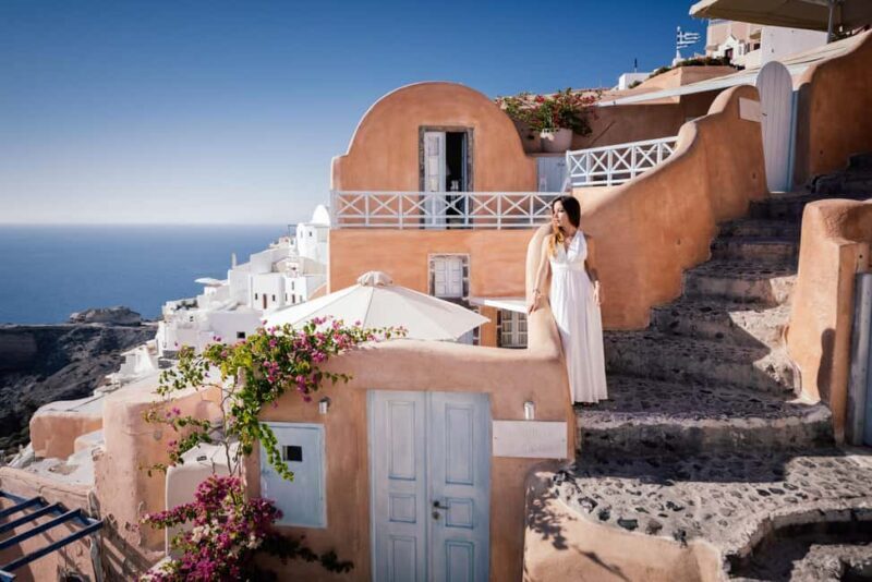 Santorini: Private Photoshoot with Professional Photographer - Key Points