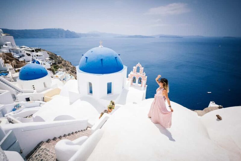 Santorini: Private Photoshoot with Professional Photographer - An In-Depth Look at the Santorini Private Photoshoot Experience