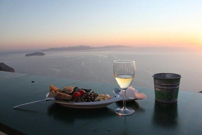 Santorini Private Sightseeing Tour - FAQ