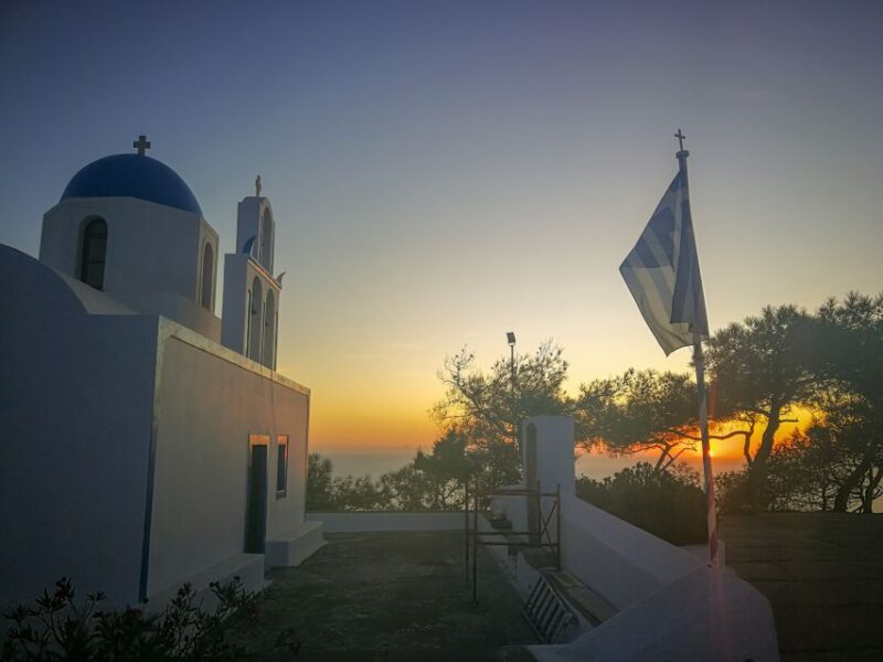 Santorini: Private Sunrise Tour with Breakfast and Oia Visit - An In-Depth Look at the Tour Experience