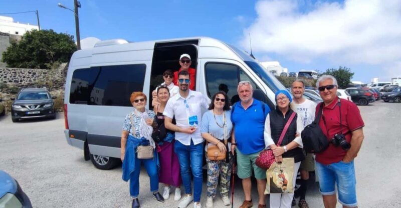 Santorini: Private Tour in Spanish with Local Guide - Understanding the Balance between Guidance & Free Time