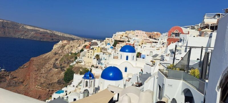 Santorini: Private Tour in Spanish with Local Guide - Why the Price Reflects the Experience
