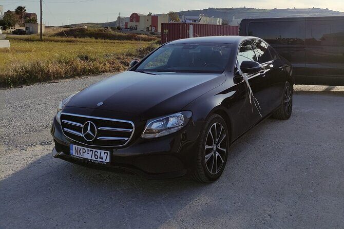 Santorini Private Transportation - Who Should Consider This Service?
