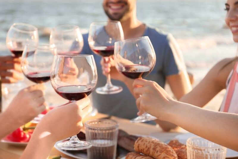 Santorini: Private wine tasting and local music tour - A Detailed Look at the Experience