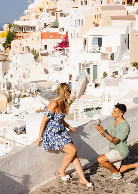 Santorini Proposal: A Luxury Photoshoot for Your Yes! Moment - FAQ