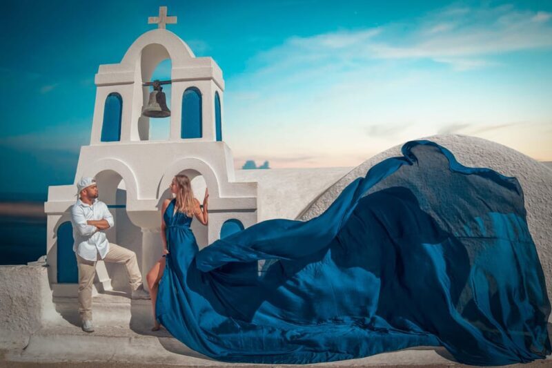 Santorini: Proposal Photoshoot l Private Entry to blue Dome - Who Will Love This Experience?